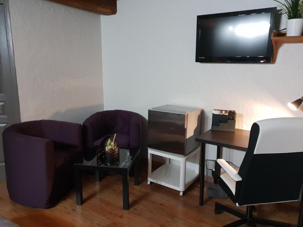 Le Point De Chute Hotel Tournavaux Room photo